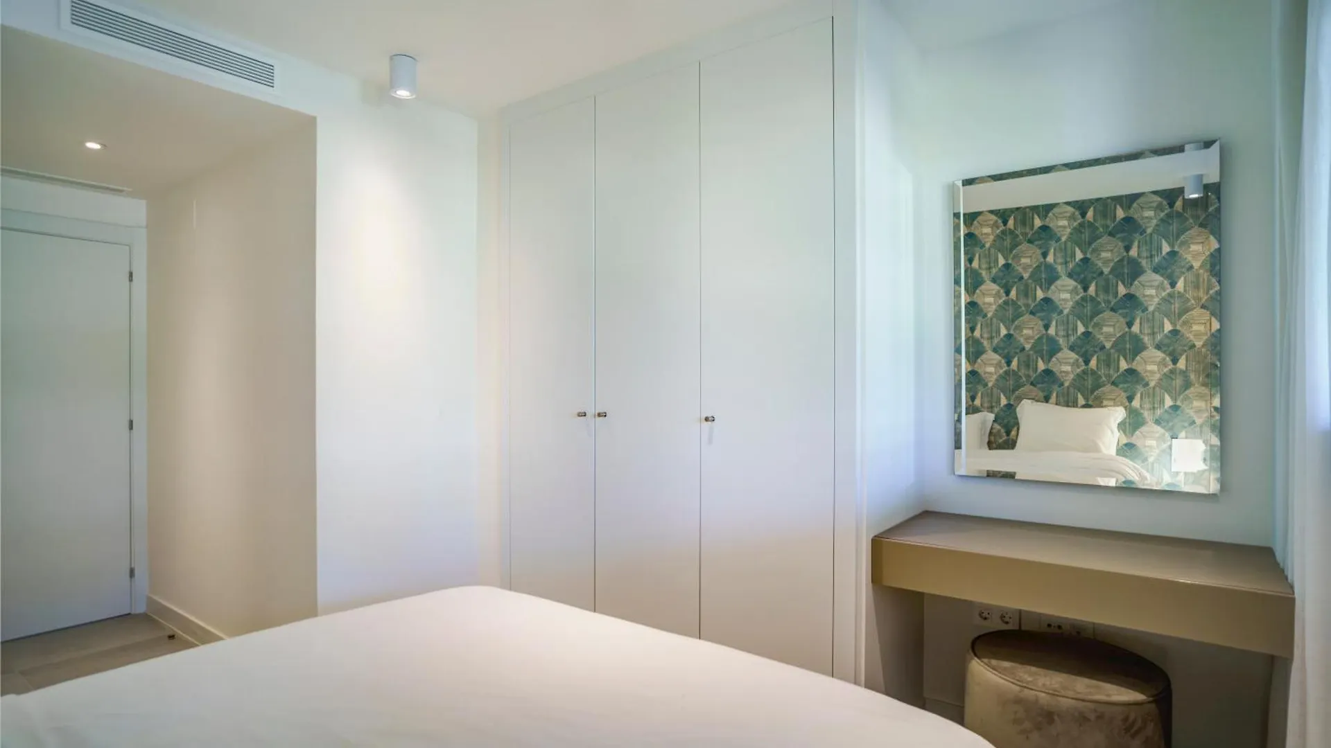 Oasis 325 Apartment Estepona
