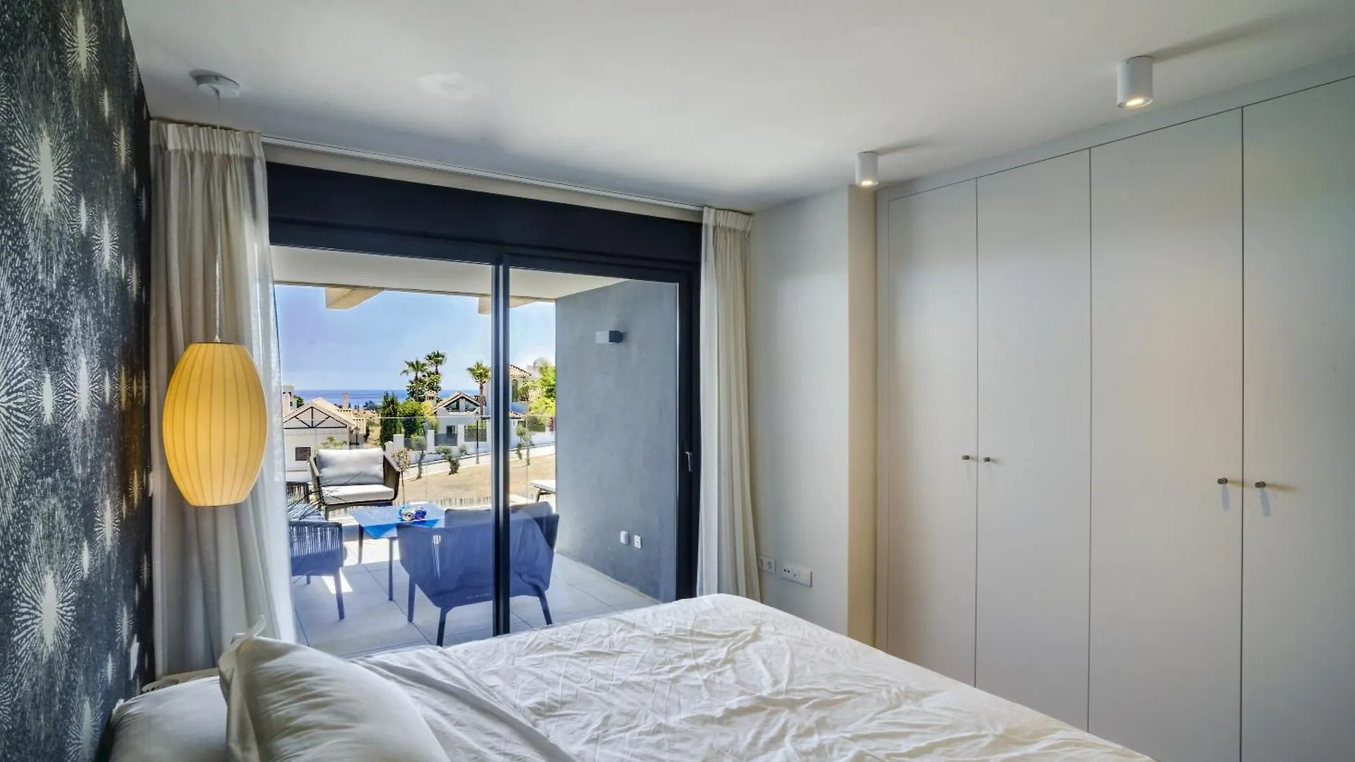 Oasis 325 Apartment Estepona