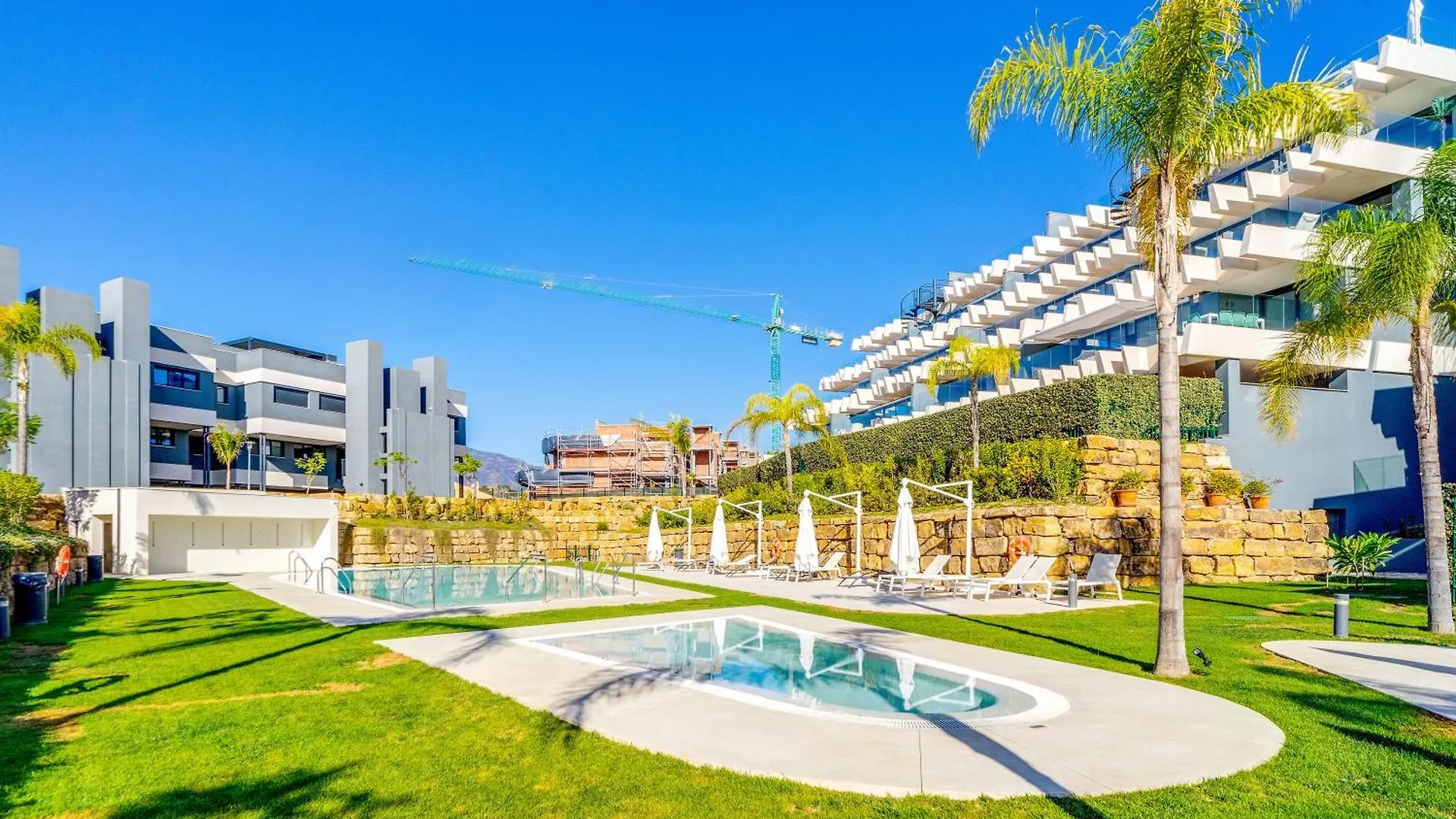 Oasis 325 Apartment Estepona